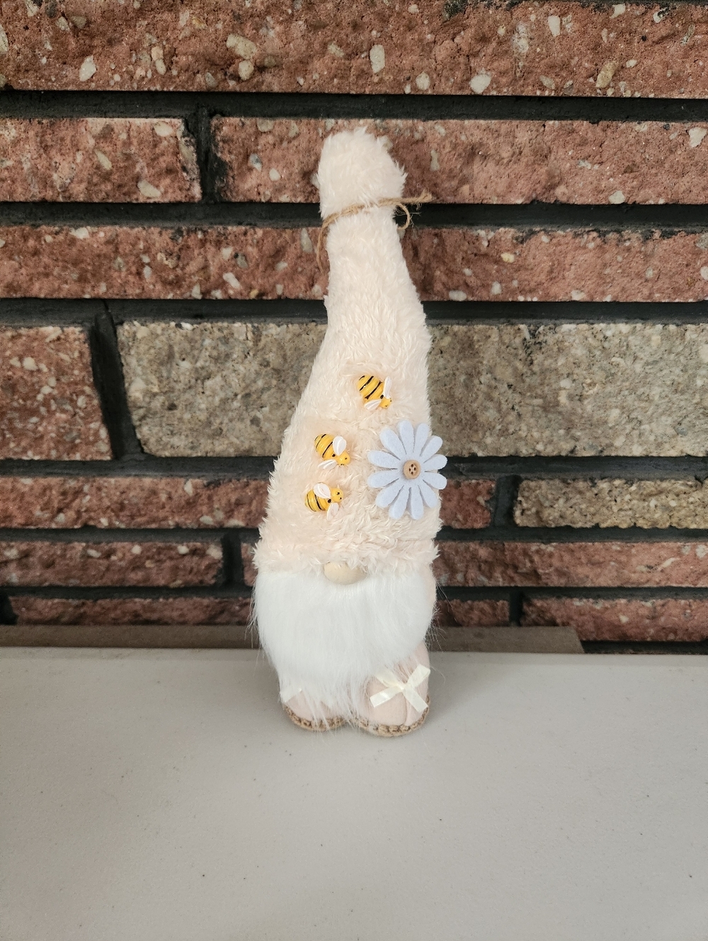 🎉 Bee Themed Gnome